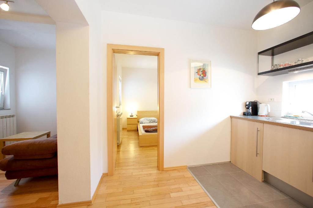 Bc Apartments - Mit Zentralheizung Senj  Room photo